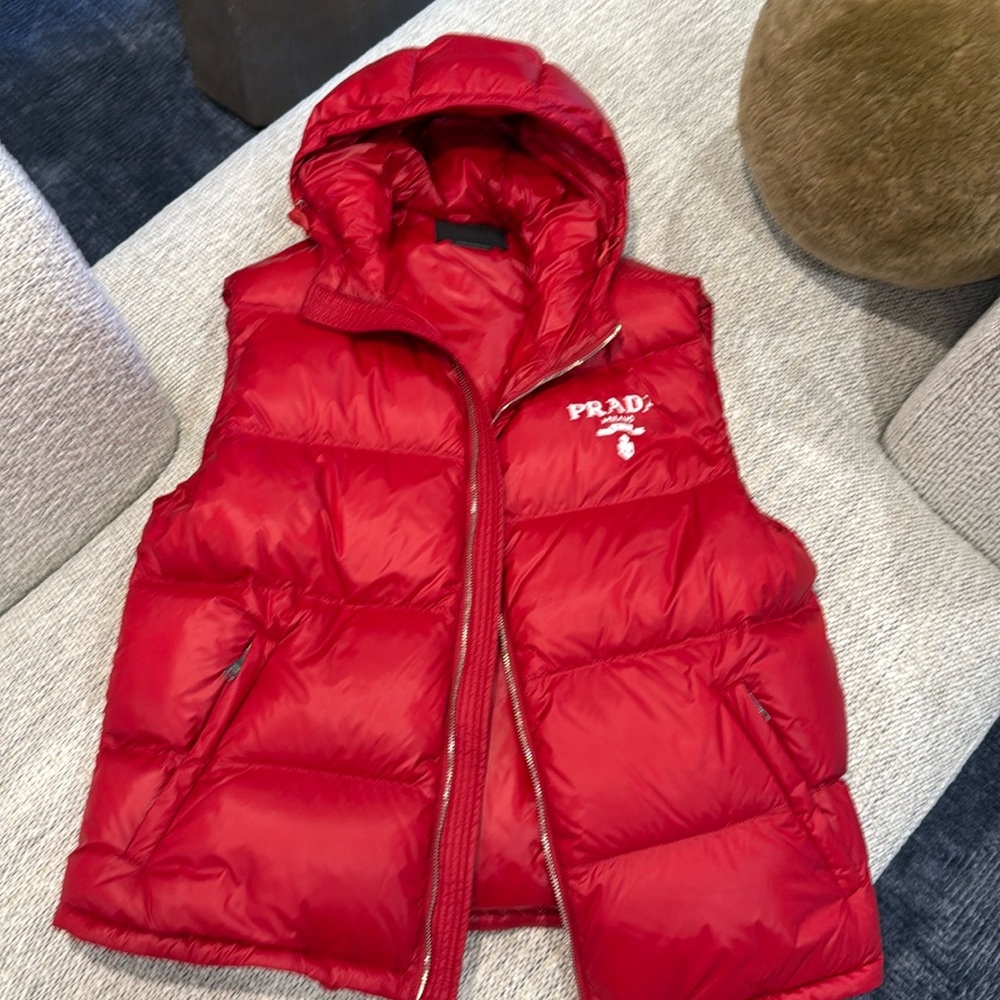 Prada red puffer vest with hood size L